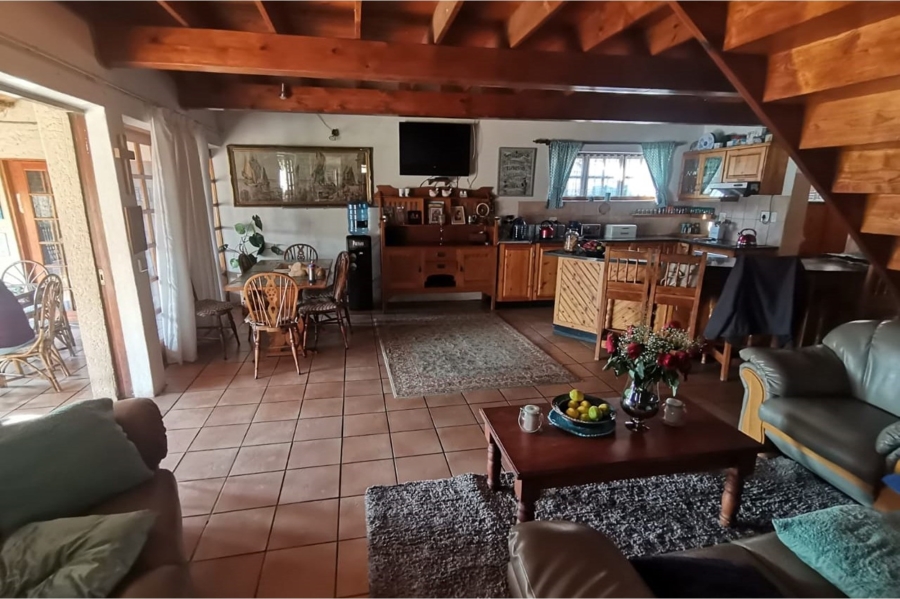 4 Bedroom Property for Sale in Deneysville Free State